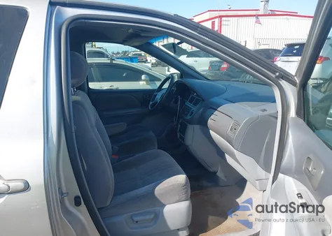 2002 Toyota Sienna Ce from USA, damaged, VIN 4T3ZF19C02U490088